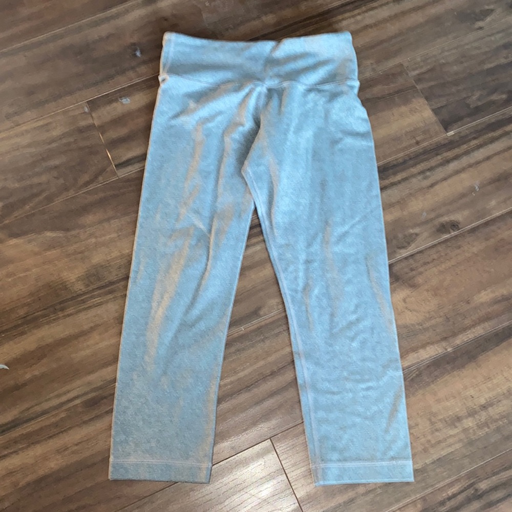 lulu cropped leggings